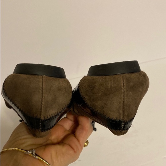 Nurture FlexibleTwo-Tone Ballet Flats Patent Leather Cap Toe Suede Bows Dainty - Picture 9 of 14